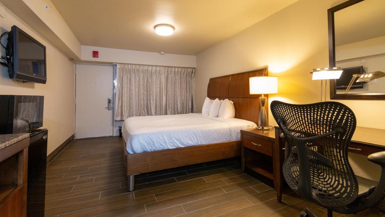 Magnuson Extended Stay And Suites Airport Hotel Irving Exterior photo